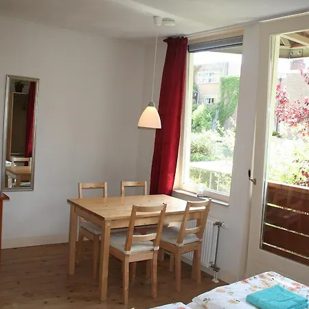 Jordaan Bed and Breakfast 2*